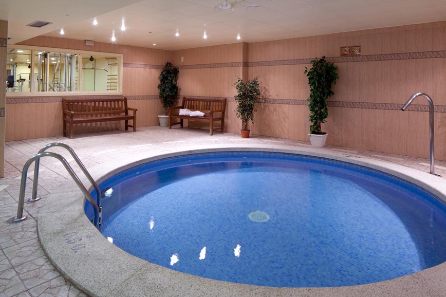Hotel H TOP Calella Palace - vnitřní bazén