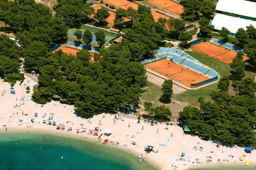 Hotel Makarska Sunny Resort (ex. Rivijera) - tenisové kurty