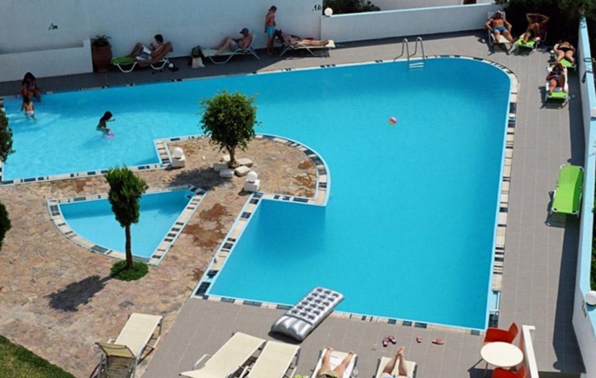 Hotel Myrtis - bazén